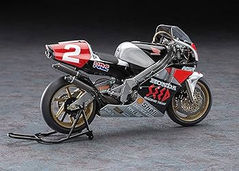 ハセガワ1/12Honda NSR500 1989完成品 Amazon.com: Hasegawa 1:12 Honda NSR500 1989 WGP500 Champion
